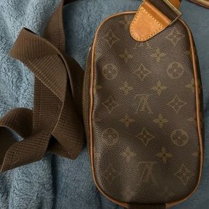 LV Bum Bag
